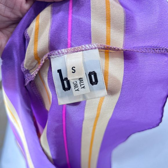 Chic Striped Midi Dress in Purple and Gold - Picture 7 of 16